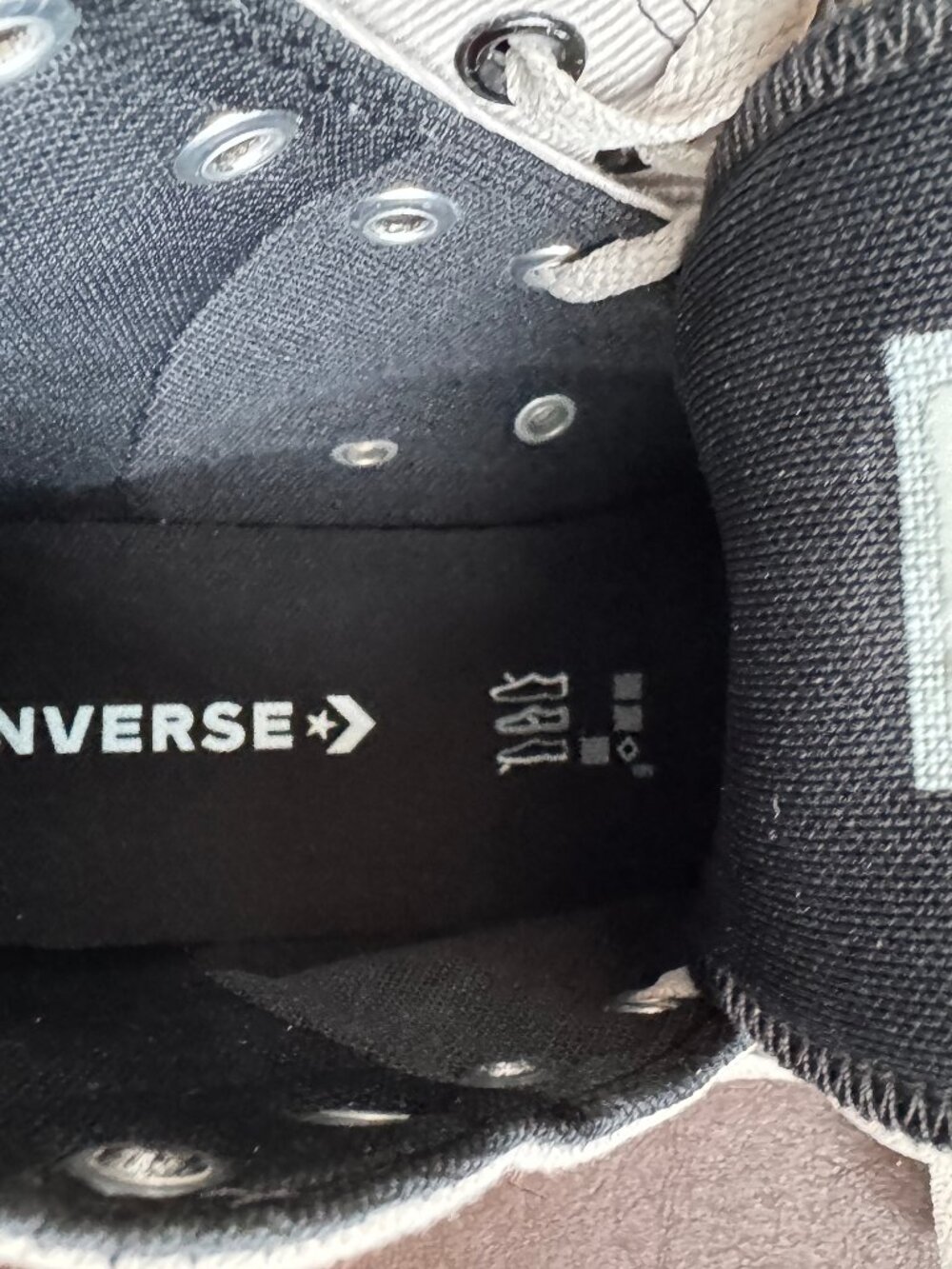Converse Chuck Taylor All Star High Top Gray Black Men’s 11.5 Sneakers NWOT - Picture 4 of 11